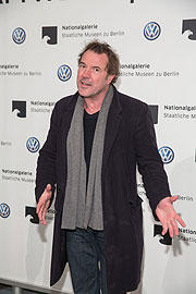 Sebastian Koch Volkswagen lädt zum Auftakt der KRAFTWERK 3-D-Konzertreihe in der Neuen Nationalgalerie in Berlin Foto: M.Nass / BrauerPhotos fuer Volkswagen